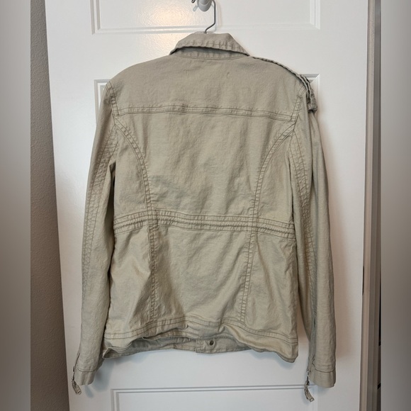 Christopher Blue Linen Blend Jacket in Khaki 
Size Large - Picture 3 of 10